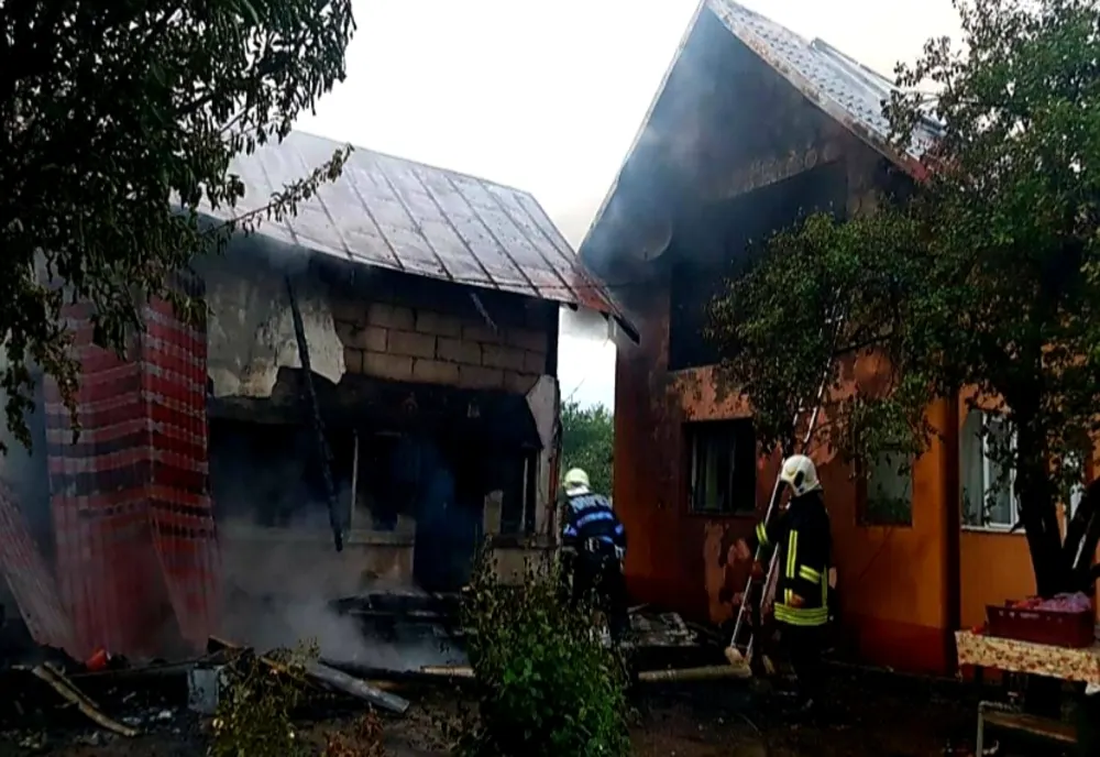 Unghieni și Suseni, afectate de incendii