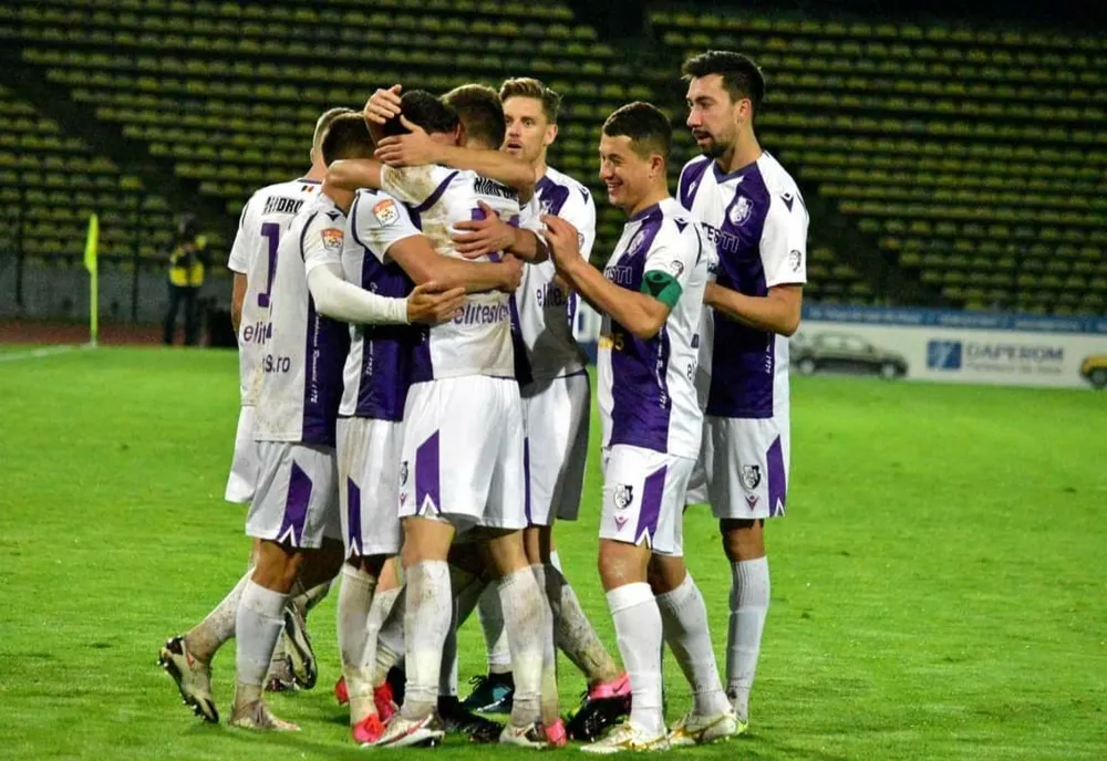FC Argeș a învins în vineri seară echipa Voluntari 