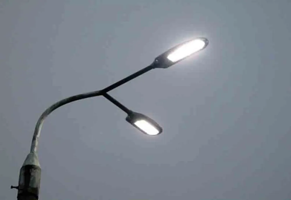 Mai multe zone din Argeș vor fi afectate. Furnizarea energiei electrice, întreruptă