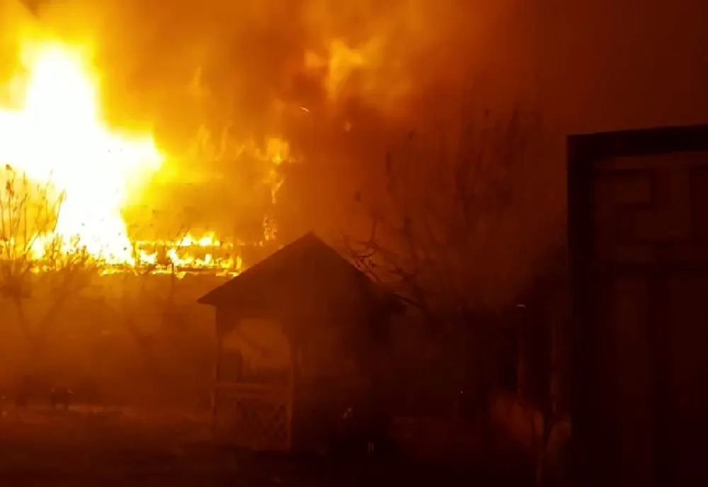 Două incendii în aceasă seară în Argeș