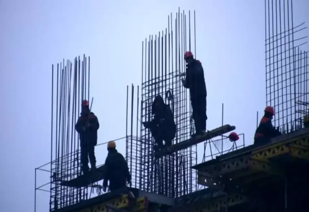 TOT MAI MULTE AUTORIZAȚII DE CONSTRUIRE PENTRU CLĂDIRI REZIDENȚIALE