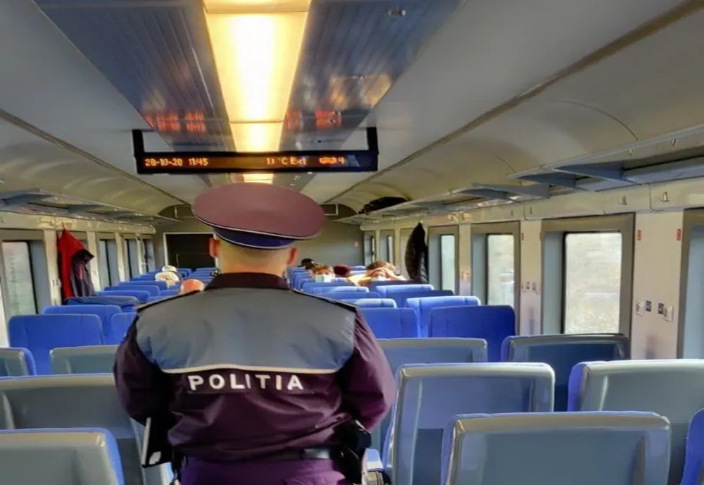 Controale în gări și trenuri. Au fost aplicate 89 de amenzi