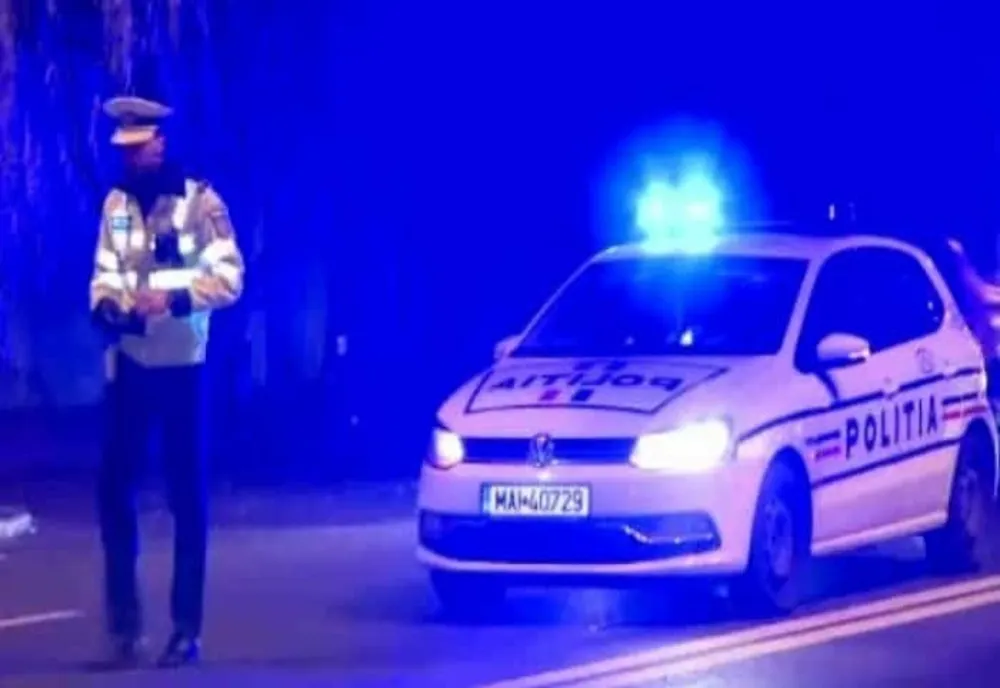 PIETON ACCIDENTAT MORTAL DE UN AUTOTURISM; ŞOFERUL, CARE CONSUMASE ALCOOL, A PĂRĂSIT INIŢIAL LOCUL ACCIDENTULUI
