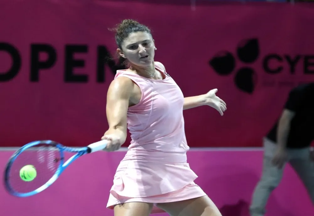 TENIS: BEGU ȘI RUSE, ÎN ULTIMUL TUR AL CALIFICĂRILOR DE LA MIAMI OPEN