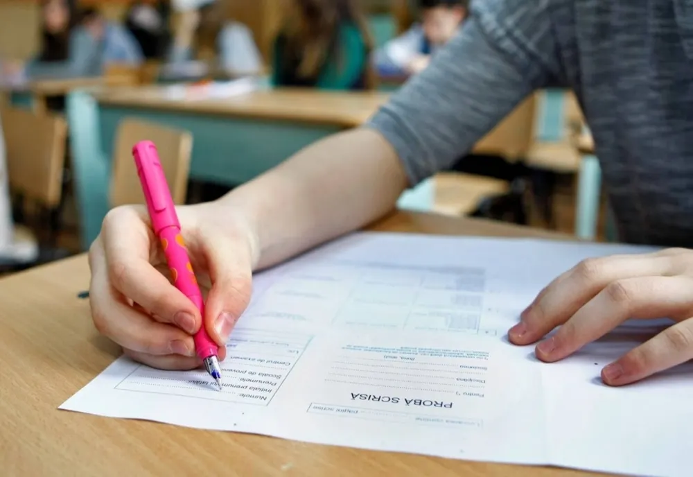 EVALUAREA NAȚIONALĂ: 74,5% ESTE RATA DE PROMOVARE DUPĂ REZOLVAREA CONTESTAȚIILOR