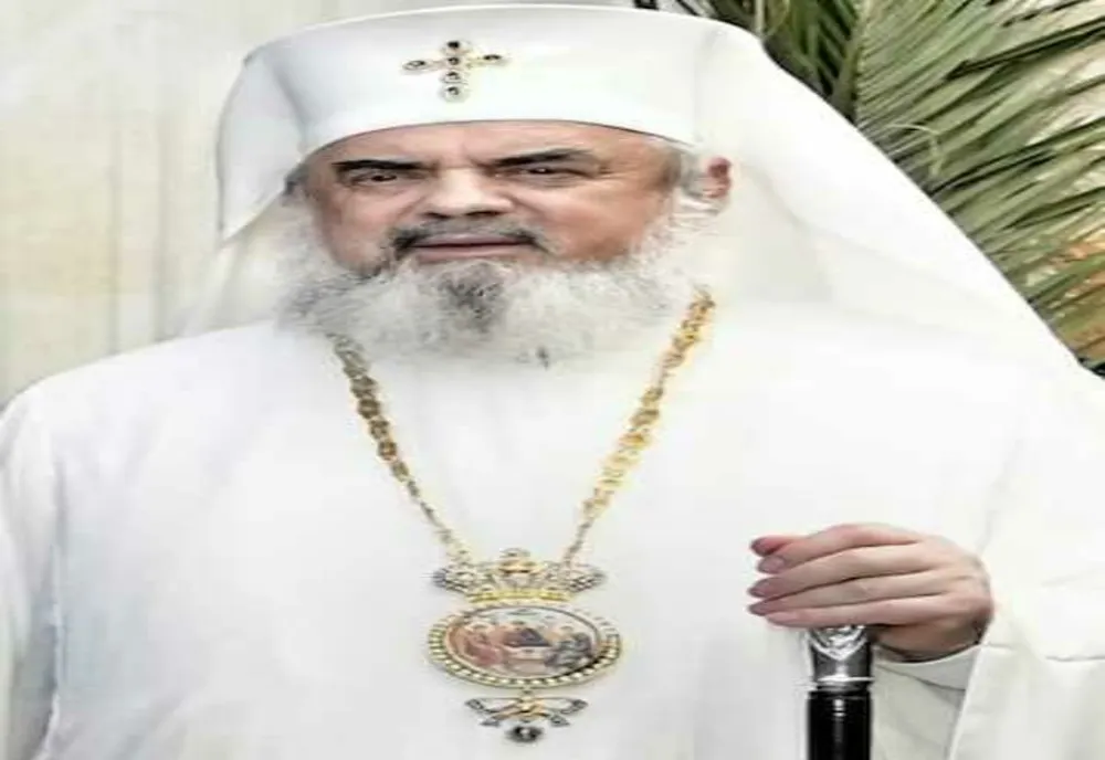 PATRIARHUL DANIEL - O VIAȚĂ DEDICATĂ TEOLOGIEI ȘI BISERICII