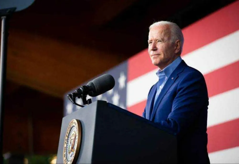 JOE BIDEN ÎȘI REVIGOREAZĂ CAMPANIA ÎN DETROIT