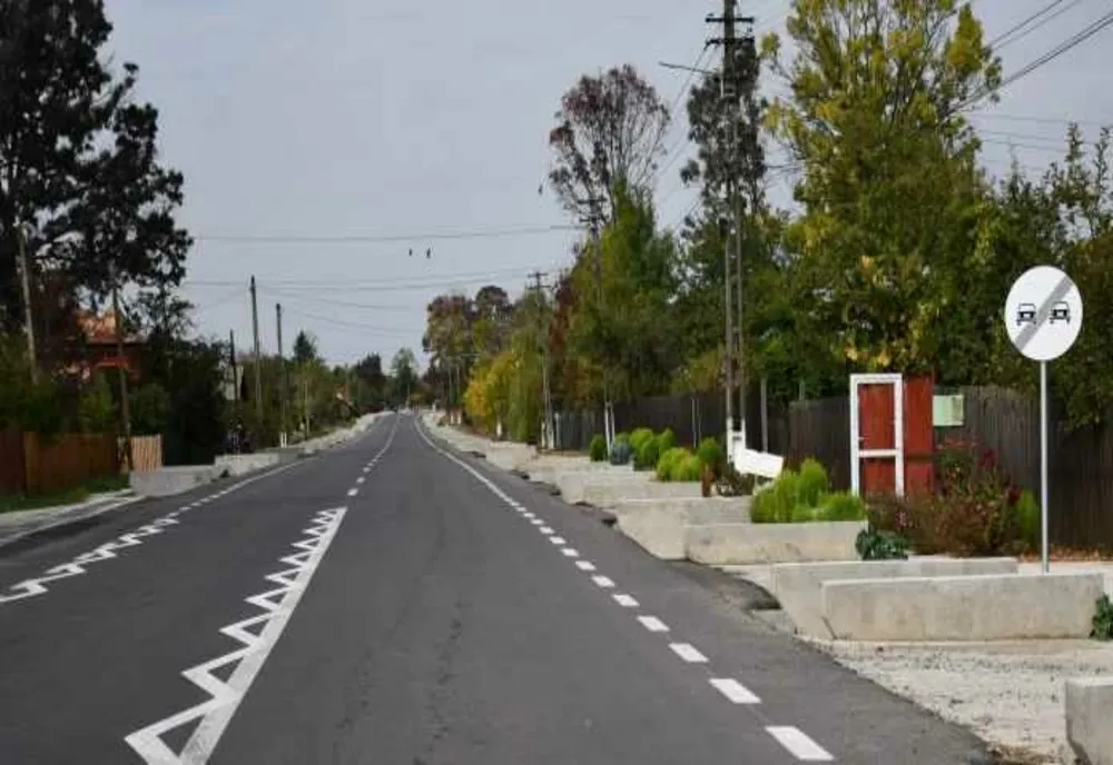 DEVIERE DE CIRCULAȚIE PE DRUMUL JUDEȚEAN DIN ARGEȘ DIN CAUZA LUCRĂRILOR