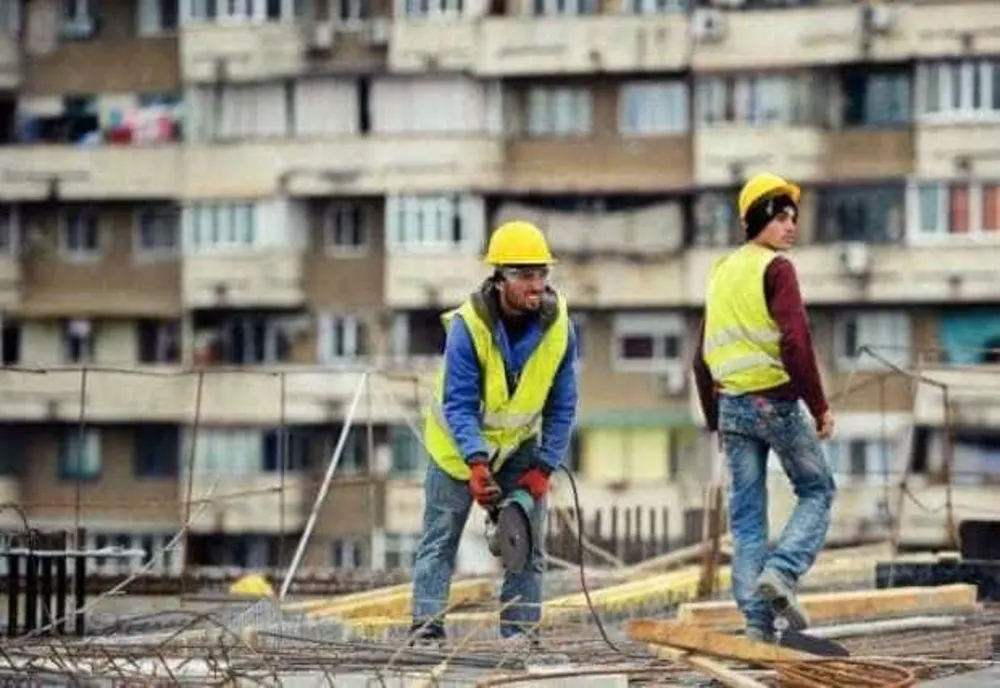 CREȘTERE SEMNIFICATIVĂ A AUTORIZAȚIILOR DE CONSTRUIRE ÎN ARGEȘ ÎN APRILIE 2024