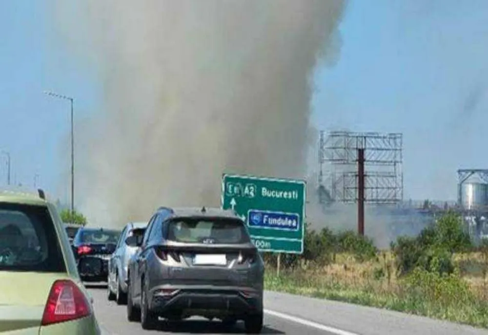 TRAIFIC DE COȘMAR PE AUTOSTRADA SOARELUI DIN CAUZA UNUI INCENDIU
