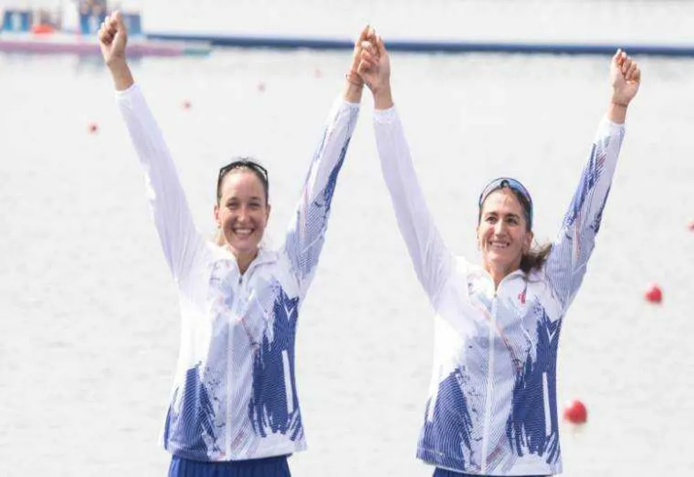 GLORIE ȘI MEDALII LA JO 2024: Canotoarele Române Ancuța Bodnar și Simona Radiș Obțin Argintul!