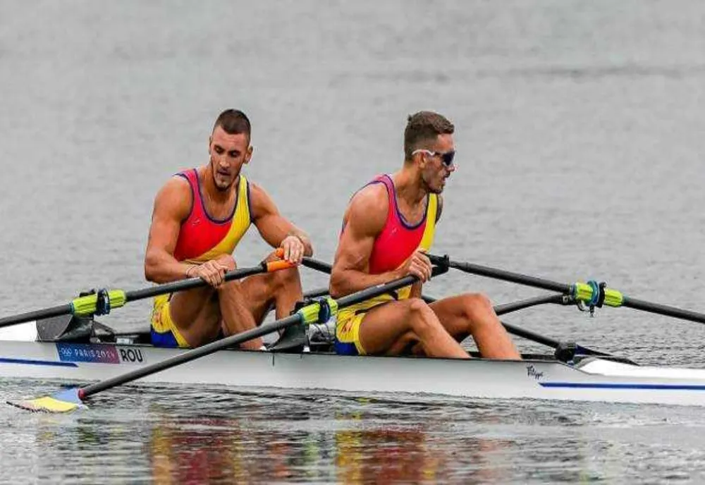 ISTORIC: CANOTORII ROMÂNI ANDREI CORNEA ȘI MARIAN ENACHE AU CÂȘTIGAT AURUL LA JOCURILE OLIMPICE