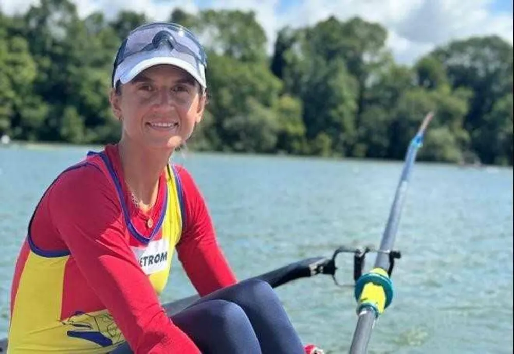 IONELA COZMIUC, CAMPIOANĂ MONDIALĂ LA CANOTAJ