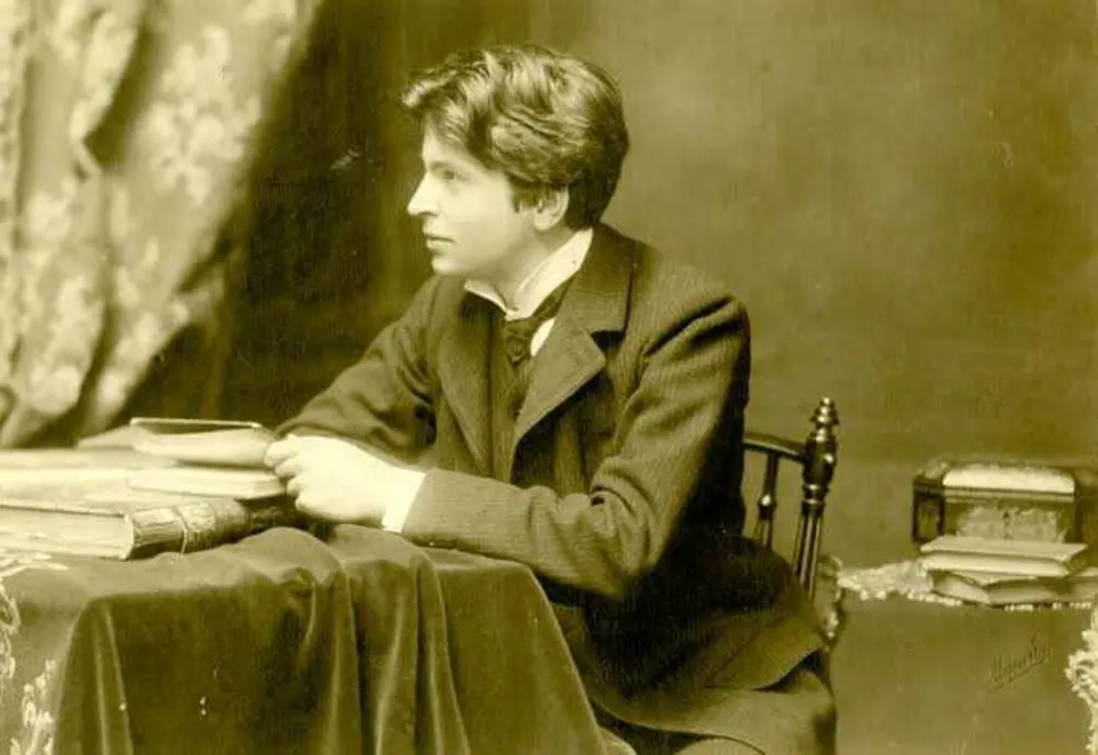 GEORGE ENESCU - VIAȚA ȘI OPERA COMPOZITORULUI ROMÂN