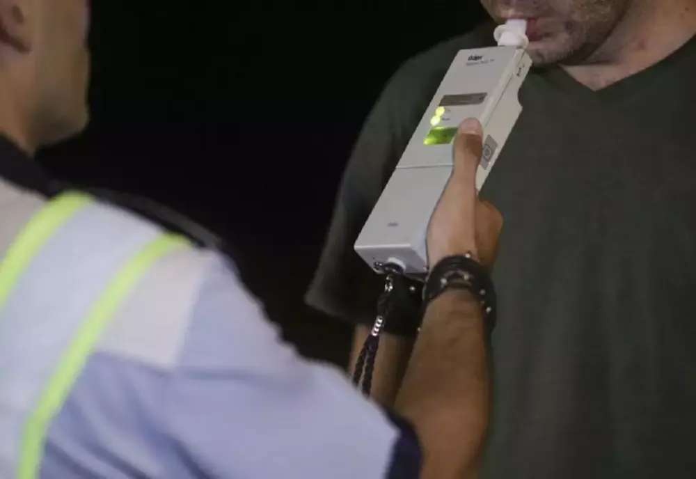 CONDUCĂTOR DE AUTOTURISM DEPISTAT CU ALCOOL ÎN SÂNGE, DOSAR PENAL FINALIZAT