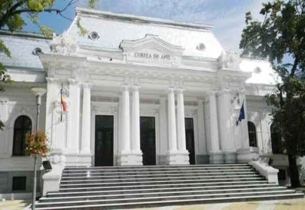 DECIZIE IMPORTANTĂ LA CURTEA DE APEL PITEȘTI: OFIȚER DE POLIȚIE ARESTAT PENTRU LUARE DE MITĂ