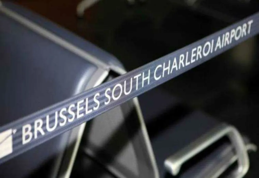 GREVA DE LA AEROPORTUL BRUXELLES-CHARLEROI: TOATE ZBORURILE ANULATE