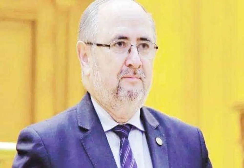 SENATORUL DĂNUȚ BICA ÎȘI IA ADIO DE LA PARLAMENT