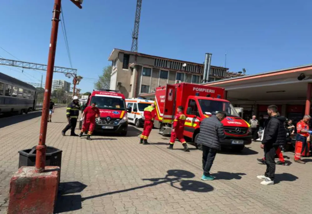ACCIDENT FEROVIAR ÎN GARA CONSTANȚA. 14 VICTIME, DUPĂ CE DOUĂ TRENURI S-AU CIOCNIT
