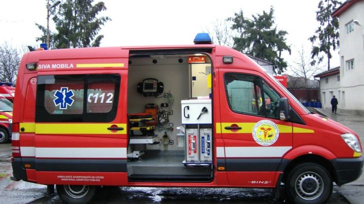 Gravida, cu venele taiate preluata de SMURD