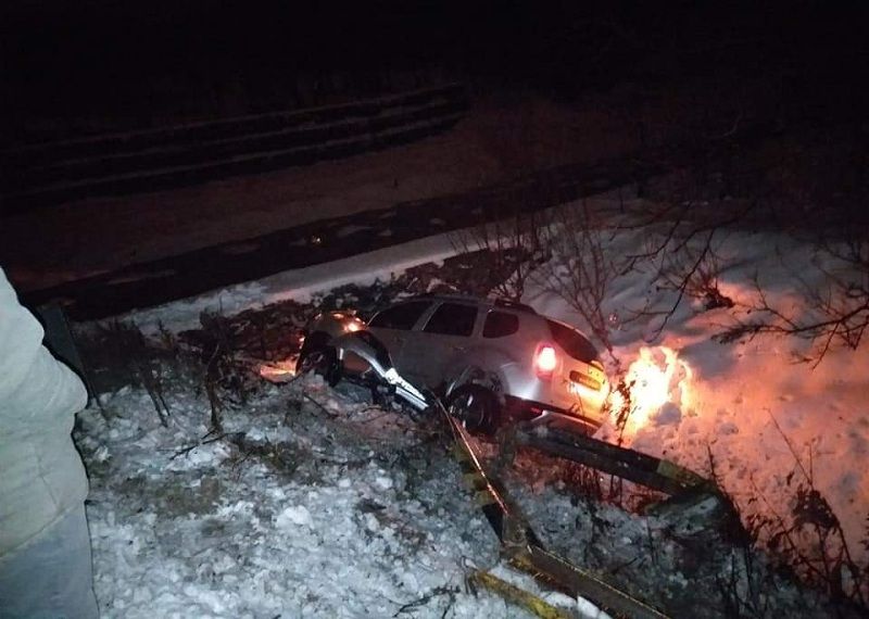 Afacerist băut a ajuns cu mașina in șanț la Bascov
