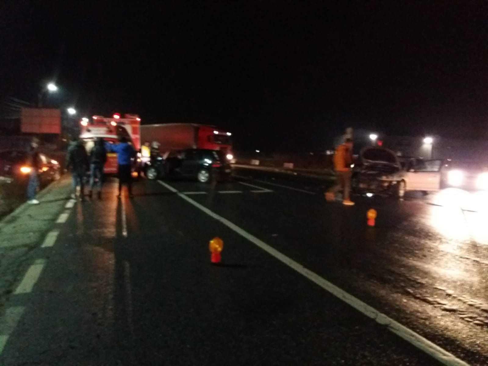 Un pompier a fost rănit in timp ce intervenea la un accident 1