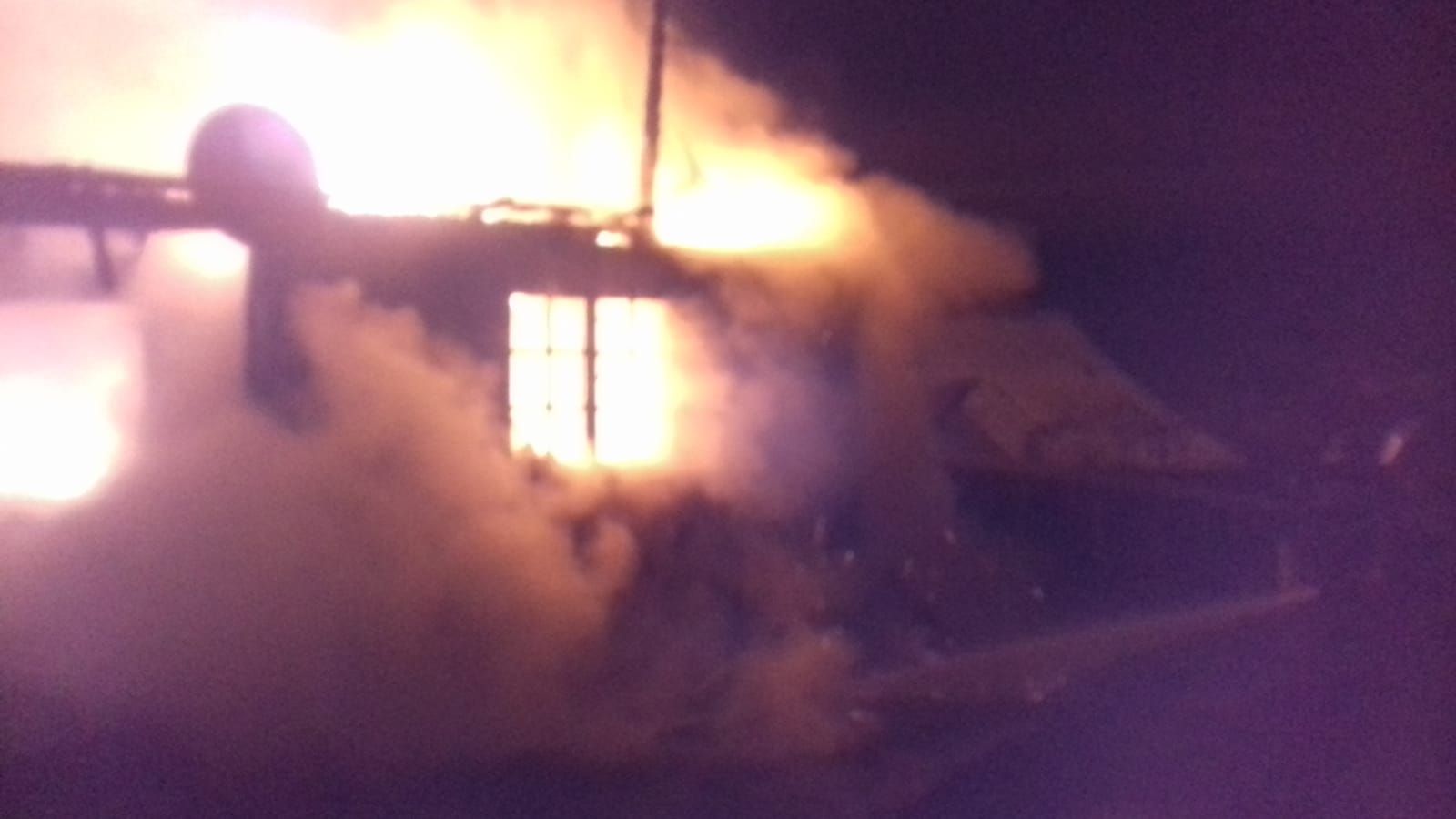 incendiu puternic Sapata