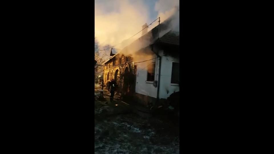 octogenara carbonizata in incendiu la Godeni