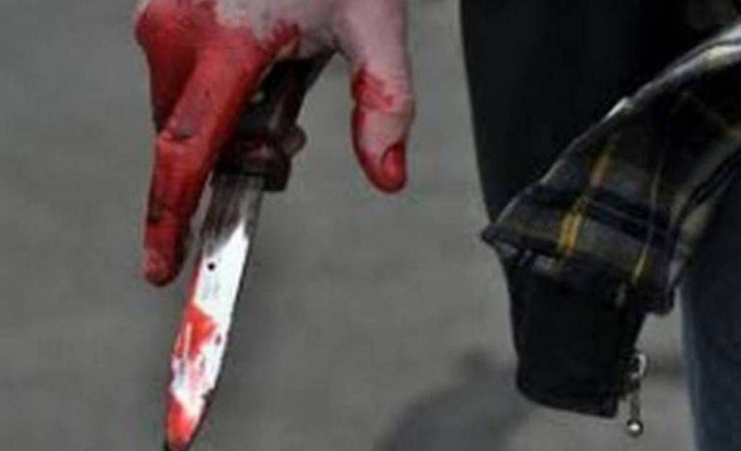 barbat-injunghiat-in abdomen la Pitesti