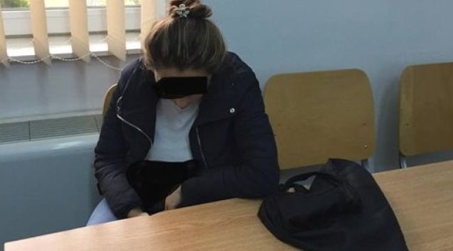 i-a promis că face sex si i-a furat banii