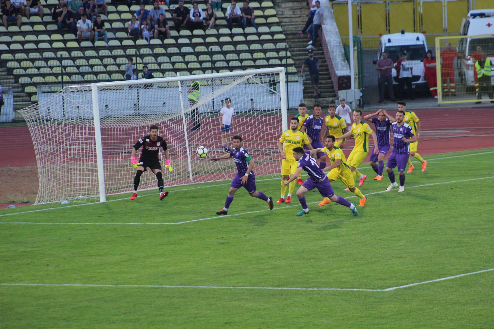 FC Argeș - CS Mioveni