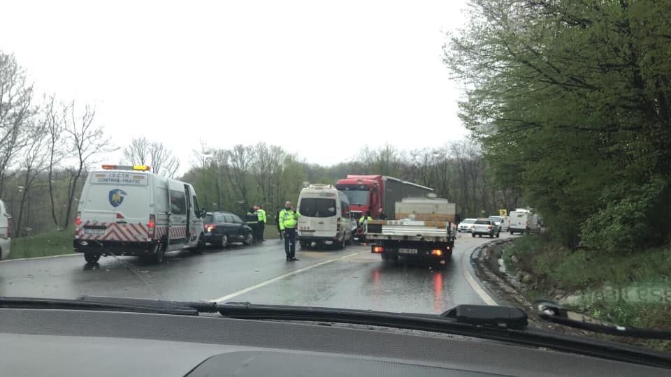 accident la Morărești microbuz