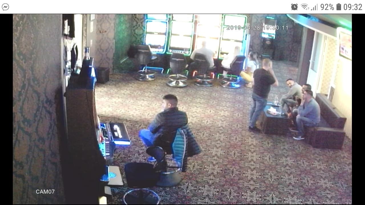 tentativă de omor la păcănele pentru o datorie