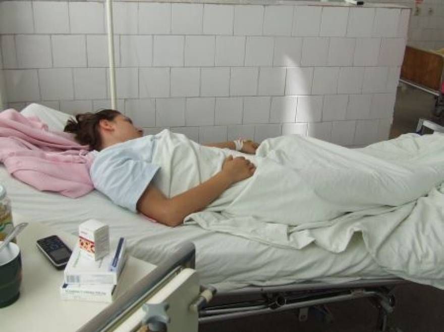 Îndrăgostiți bătuți de fostul iubit al fetei