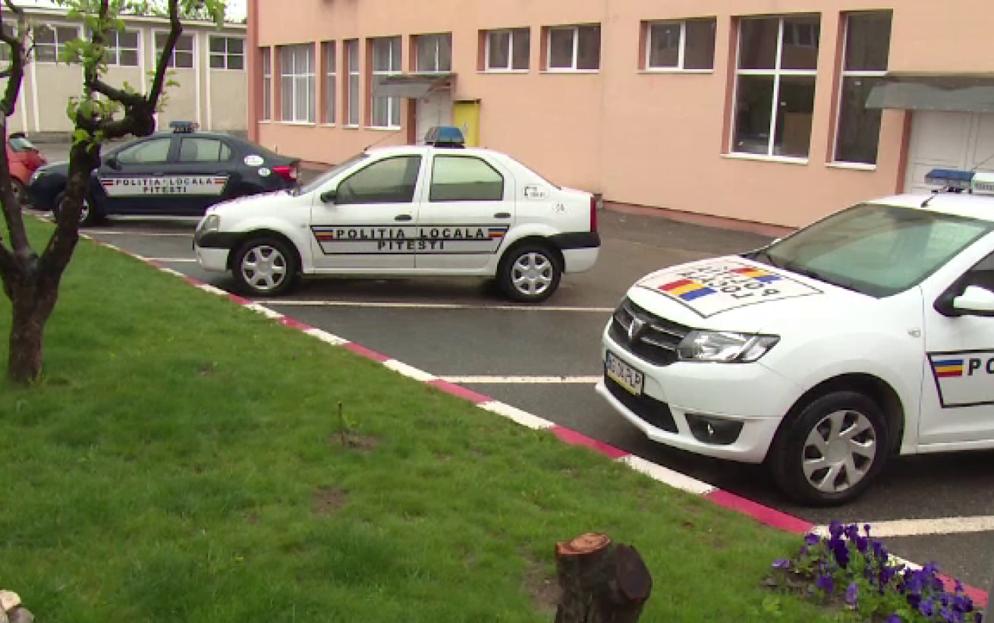 polițist local reținut pentru abuz în serviciu și lipsire de libertate