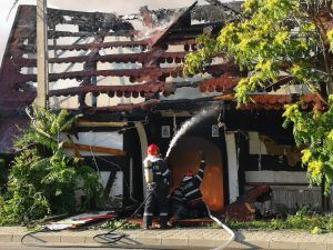 Fostul restaurant zahana a ars de la o tigara