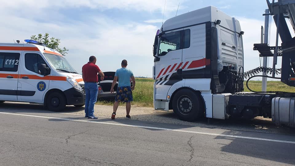 autoturism și tren accident