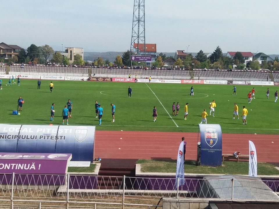 victorie împotriva liderului