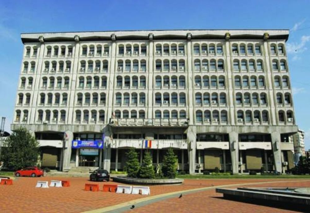 Valul schimbărilor din administrație începe cu funcția de prefect. Ce zice președintele PNL Argeș