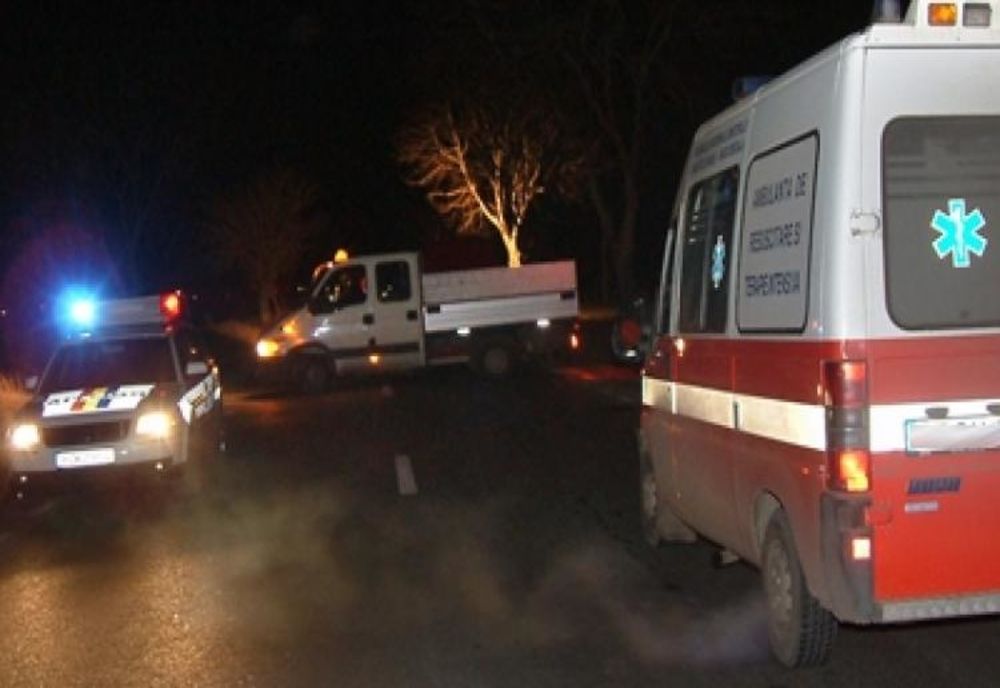 Două mașini implicate în accident pe DN 65