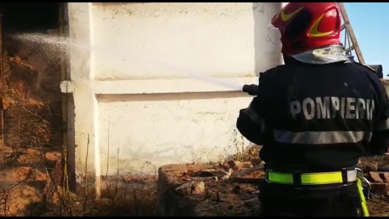 Incendiu la Alprom, in Pitești (3)