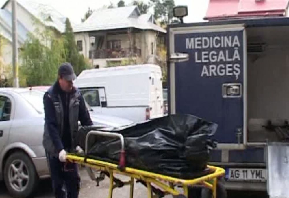  Mătuşa şi nepotul găsiţi morţi în casă la Albeştii de Muscel!