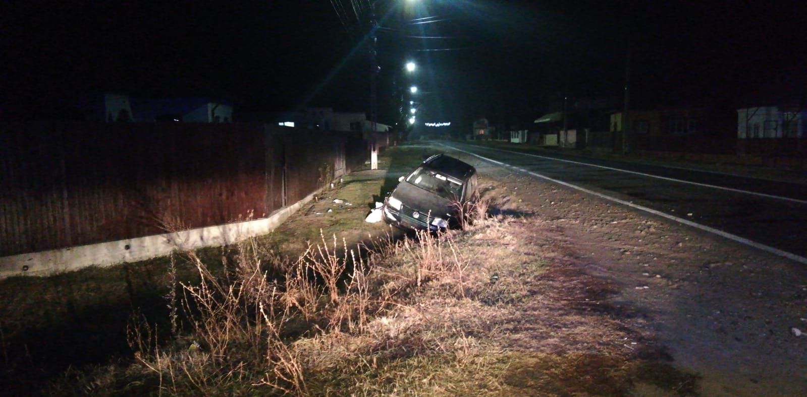 accident cu trei victime din cauza poleiului, pe DN 7 C (1)