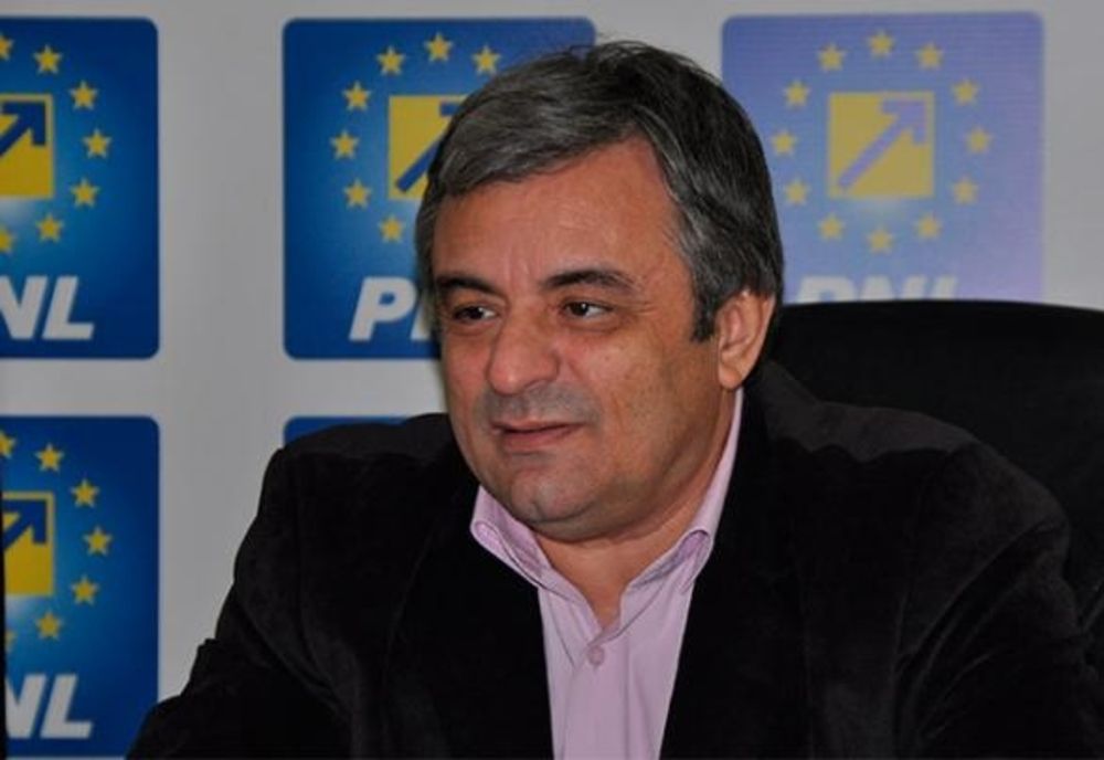 Preşedintele PNL Argeş rămâne în continuare în izolare la domiciliu!