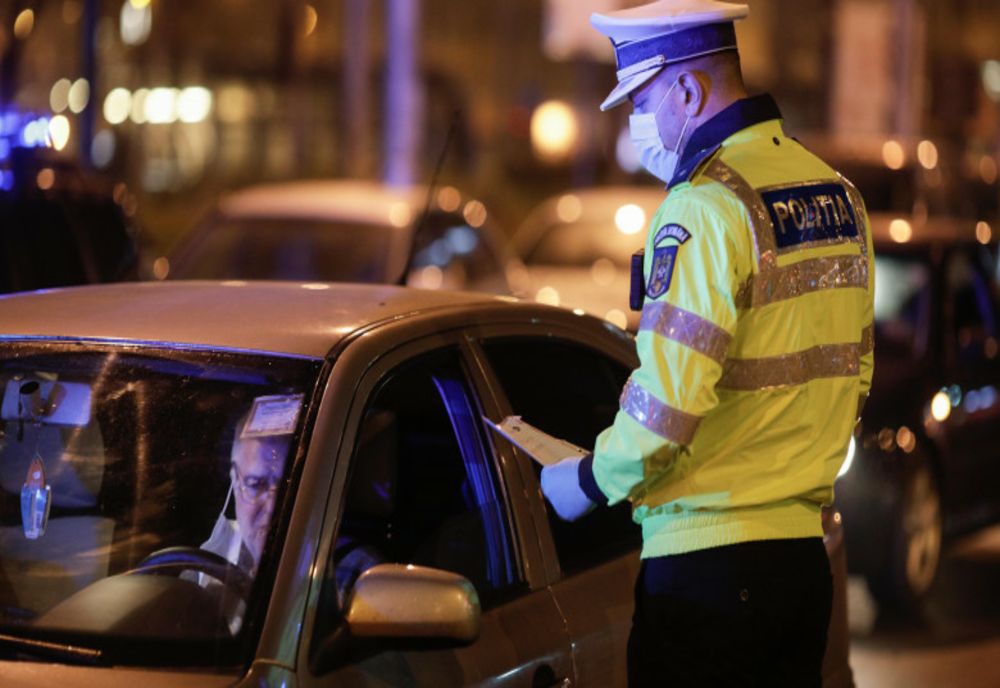 COVID-19. Restricții dure, din această noapte, într-o localitate turistică din județul Brașov! Incidența a depășit aici 4 la mia de locuitori!