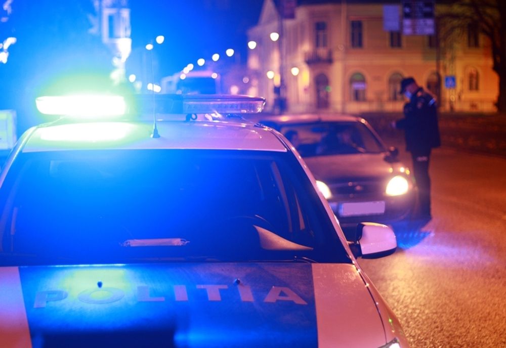 Un bărbat a fost găsit decedat într-o cameră de hotel din Argeș