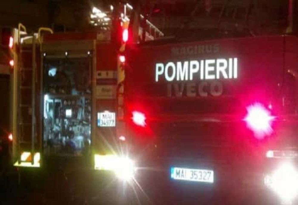 Incendiu violent, în Pitești: un restaurant a fost înghițit de flăcări