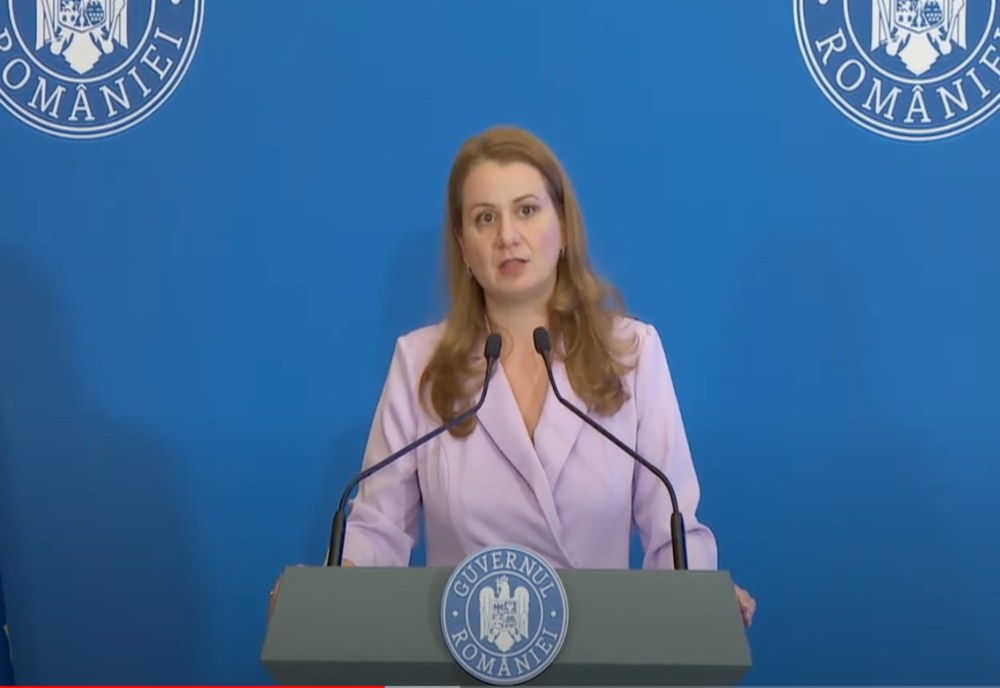 SPRIJIN PENTRU COPIII AFECTAȚI DE INUNDAȚII: CONSILIERE, RECHIZITE ȘI GHIOZDANE PENTRU ELEVII DIN GALAȚI. ANUNȚUL MINISTRULUI EDUCAȚIEI