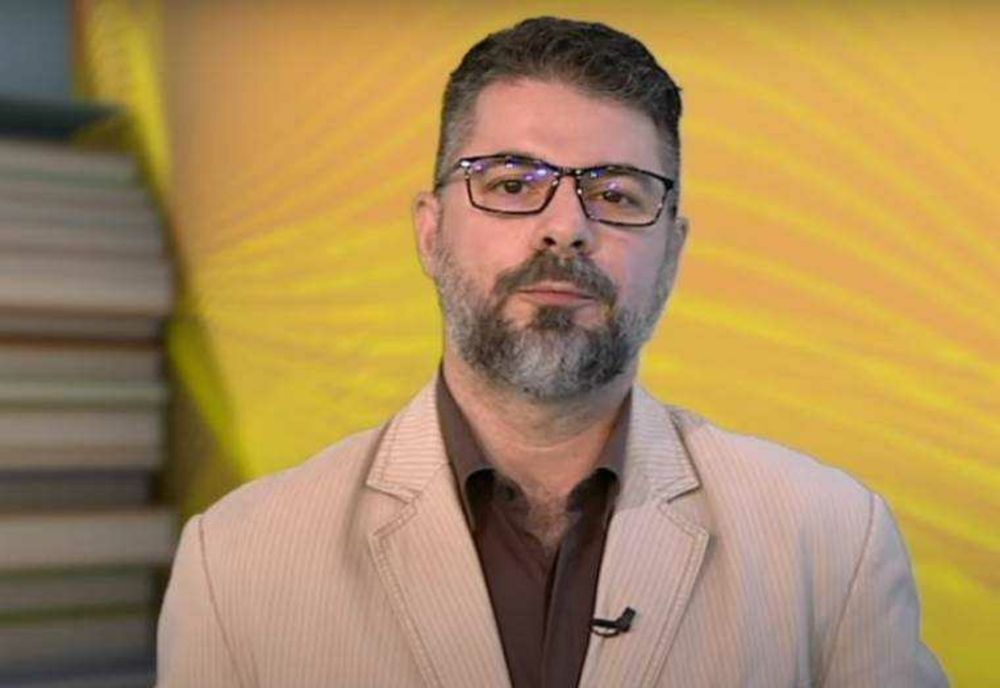 PROFESORUL DE LA COLEGIUL SFÂNTUL SAVA, ACUZAT DE VIOL ȘI AGRESIUNE SEXUALĂ, POATE REVENI LA CATEDRĂ