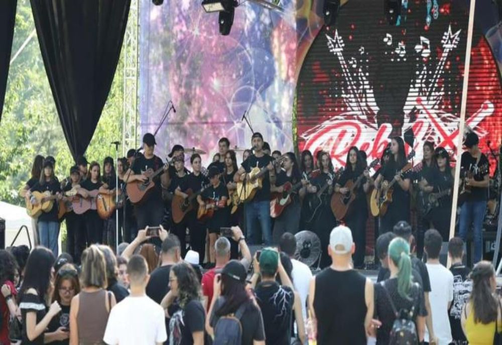 CELE MAI TARI TRUPE ROCK LA REBEL X YOUNG ROCK FESTIVAL